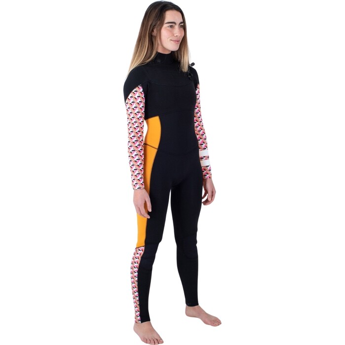 2024 Hurley Womens Plus Printed 4/3mm Chest Zip Wetsuit WFS0012433 - Gym Red / Burghundy Crush